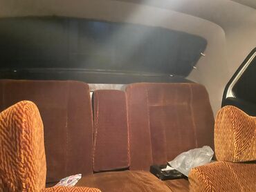 QAZ: QAZ 31029 Volga: 2.4 l | 1994 il 16000 km Sedan — 7