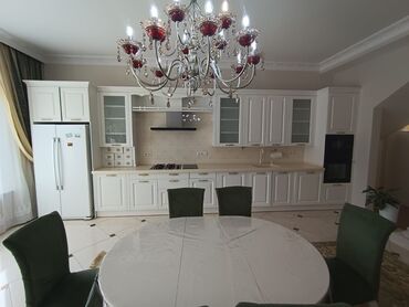 Долгосрочная аренда домов: 350 м², 7 комнат, Балкон застеклен, Кондиционер, Бронированные двери at lalafo.kg — 14 Долгосрочная аренда домов: 350 м², 7 комнат, Балкон застеклен, Кондиционер, Бронированные двери — 14