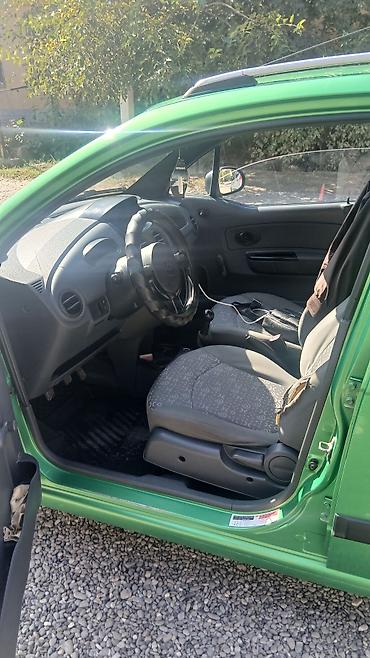 Chevrolet: Chevrolet Spark: 2005 г., 0.8 л, Механика, Бензин, Хэтчбэк — 4