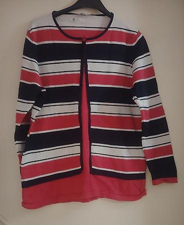 Ženski bluza sa prugama - Model: lagana bluza na kopčanje jednim