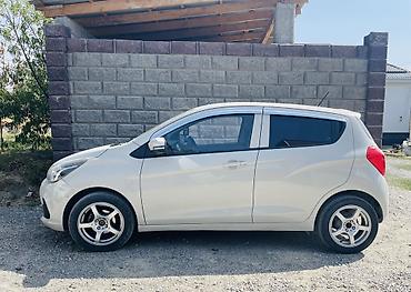 android avto: Chevrolet Spark: 2017 г., Автомат, Бензин, Хэтчбэк — 3