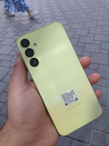 Samsung Galaxy A25, 128 ГБ, цвет - Желтый, Гарантия