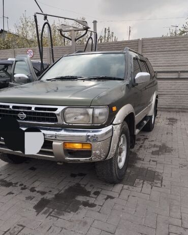 автомобили дизеля: Nissan Terrano: 1995 г., 2.7 л, Автомат, Дизель, Внедорожник