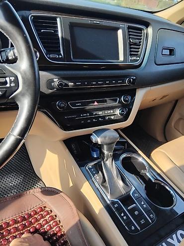 carnival: Kia Carnival: 2019 г., 2.2 л, Автомат, Дизель, Минивэн — 10