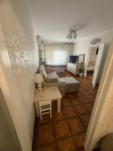 продаю квартиру восток5: 2 комнаты, 44 м², Индивидуалка, 5 этаж, Евроремонт