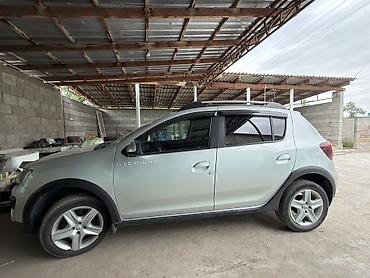 балено: Renault Sandero Stepway: 2017 г., 1.6 л, Автомат, Бензин, Хэтчбэк — 9
