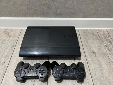 ремонт playstation 3: Продаю идеальную PS3 super slim, прошитая +40топ игр, Память 500гиг