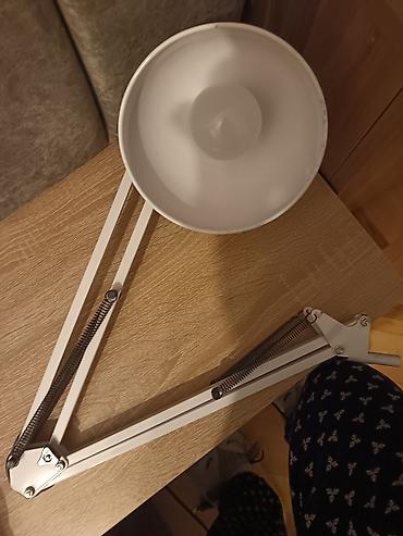 Manikür, pedikür aparatları: Manikür üçün peşəkar dəst Tərkib: - Clip-on UV lampa: elastik — 7