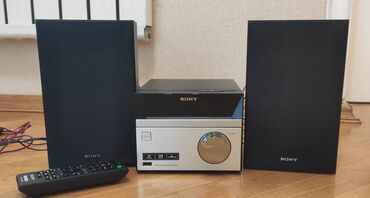 Dinamiklər və musiqi mərkəzləri: Təzədir Sony
Cd, MP3, aux, USB, compact disk receiver, 3367