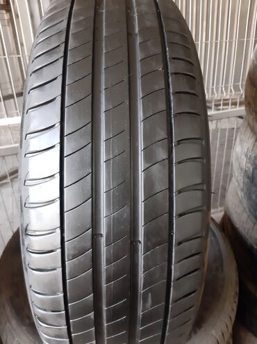 купить зимние шины бу: Шины 215 / 65 / R 17, Лето, Б/у, 1 шт, Michelin
