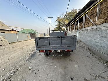 трейлер автовоз: Продаётся бортовой малотоннажный грузовик на базе Ford Transit (кабина — 4