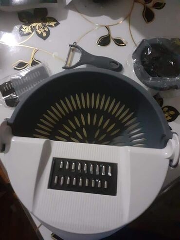 Ostala kuhinjska oprema: 9u1 mutifunkcionalni secko i oceđivač Operite, iscedite i brzo — 8