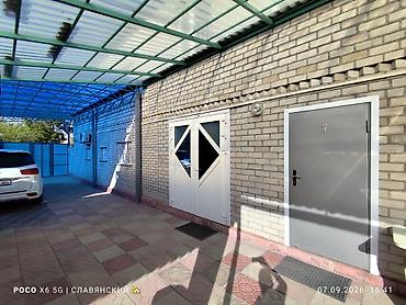 сьем жилья: 100 м², 3 комнаты — 7
