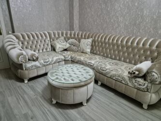 Çarpayılar: Künc divan, Qonaq otağı üçün, Açılmayan