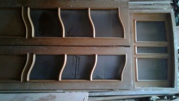 вешалка на дверь: Двери 
4 штуки .1.32 - 2.8 .1’32-2,4 primerno