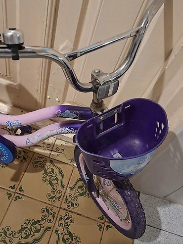 velik satisi: Uşaq velosipedi – “Sofia the First” temalı satılır. İstəyən əlaqə — 8