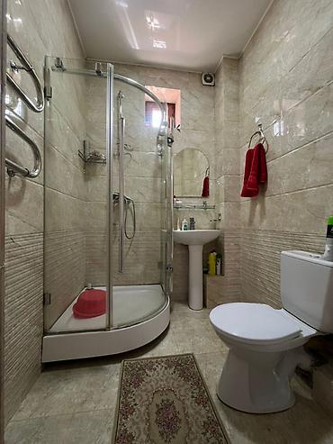 Продажа коттеджей и домов: 🚀Продается дом 2этажный дом 🚀Уникальный Дом в Центре 👍Участок — 14