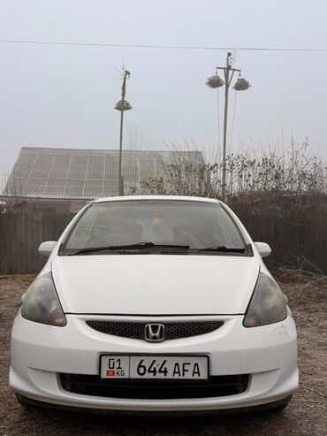 Honda: Honda Fit: 2002 г., 1.3 л, Автомат, Бензин, Хэтчбэк — 4