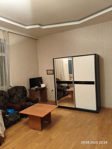 Həyət evləri və villaların satışı: Binəqədi qəs. 4 otaqlı, 220 kv. m, Kredit yoxdur, Yeni təmirli — 5