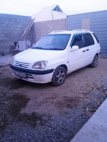 машина в долг: Toyota Raum: 1998 г., 1.5 л, Автомат, Бензин, Хэтчбэк