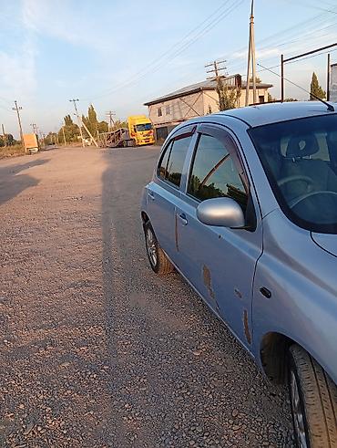 пежо 408: Nissan March: 2003 г., 1.3 л, Автомат, Бензин, Хэтчбэк — 3