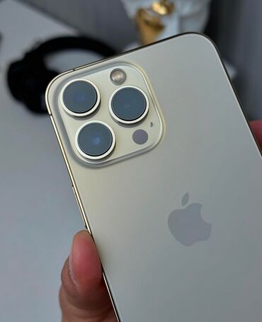 Apple iPhone: IPhone 13 Pro, 128 ГБ, Наушники, Зарядное устройство, Защитное стекло, 98 %