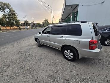 высокие машины: Toyota Highlander: 2003 г., 2.4 л, Автомат, Бензин, Кроссовер — 2