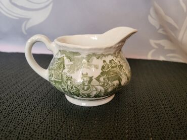 Čajnici: Bokalcic nov za mleko Royal Tudor Were Engleska 70te. Nov bokalcic za — 6