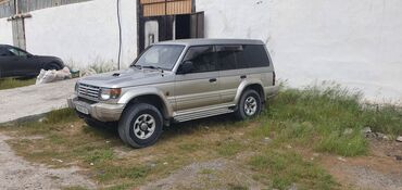 pajer: Mitsubishi Pajero: 2.8 л | 1996 г. 410000 км Внедорожник