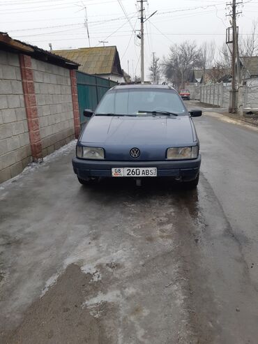 Volkswagen: Volkswagen Passat: 1989 г., 1.8 л, Механика, Бензин, Универсал