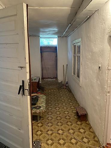 Продажа коттеджей и домов: Продается дом с участком Комнат: 5 Площадь: 103 кв.м Участок: 4 сот — 7