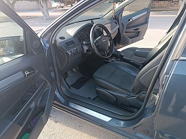 opel astra 2012 model: Opel Astra: 1.3 l | 2007 il 357000 km Universal — 10