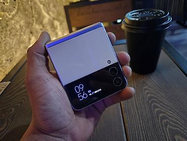 brawl pass: Samsung Galaxy Z Flip 3 5G, Б/у, 256 ГБ, цвет - Фиолетовый, 1 SIM, eSIM — 1