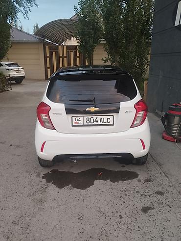 малибу пример: Chevrolet Spark: 2017 г., 1 л, Автомат, Бензин, Хэтчбэк — 3