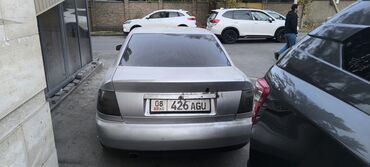 я ищу машину: Audi A4: 1996 г., Седан