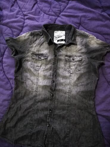 hm lanene košulje: Nova košuljica, kupljena u montobene, veličina S