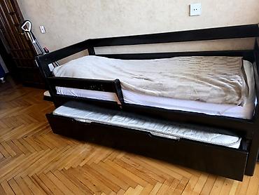dosekceler: 2li carpayi. Uzerinde matraslar da verilir. Fistiq agacindan — 2