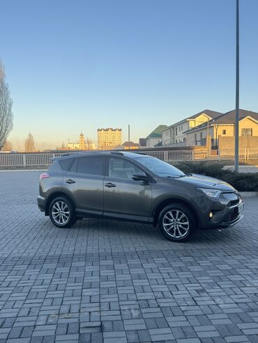 Toyota: Toyota RAV4: 2017 г., 2.5 л, Вариатор, Гибрид, Кроссовер — 6