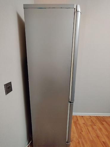 Soyuducular: İşlənmiş 2 qapılı Indesit Soyuducu Satılır, rəng - Gümüşü — 2