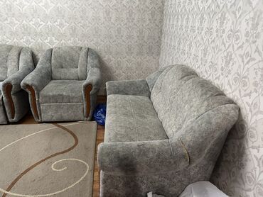 купить маленький диванчик раскладной: Прямой диван, Б/у, Трёхместный и более, Велюр