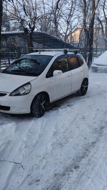 митцубиси спейс вагон: Сдаю в аренду: Легковое авто, Частная аренда
