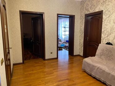 Долгосрочная аренда домов: 330 м², 7 комнат — 9