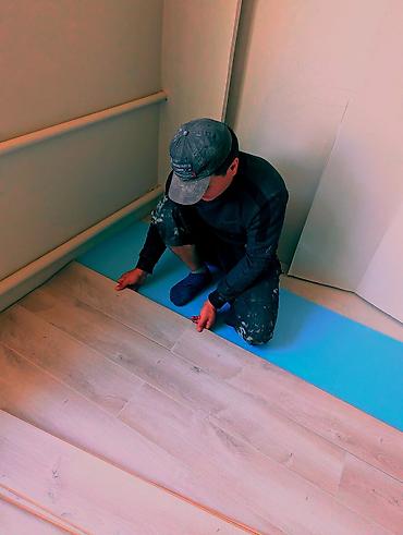 Напольные работы: Укладка пола, Монтаж напольных плинтусов | Наливные полы, Ламинат, Паркет Больше 6 лет опыта — 1