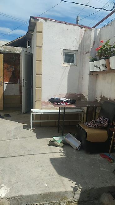 ev ucuz: Hokmelı qobu yolunun kenarı esas yola yaxın - Hasarlı, dəmir — 3