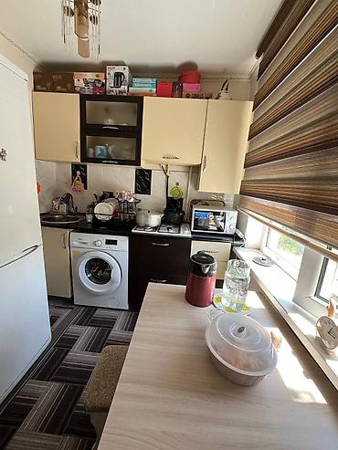 возле гор: 3 комнаты, 58 м², 104 серия, 3 этаж, Косметический ремонт — 4