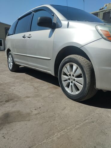 Toyota: Toyota Sienna: 2005 г., 3.3 л, Автомат, Бензин, Минивэн