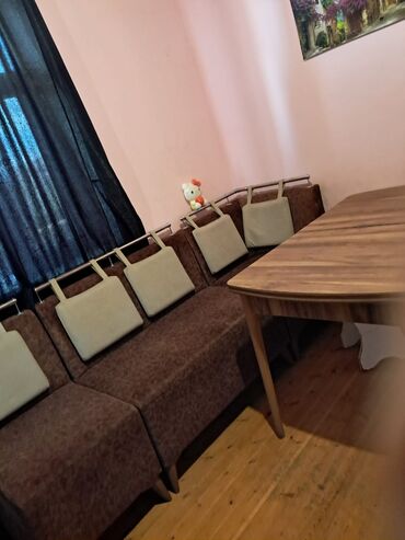 Divanlar: Künc divan, İşlənmiş, Açılmayan, Bazasız, Parça