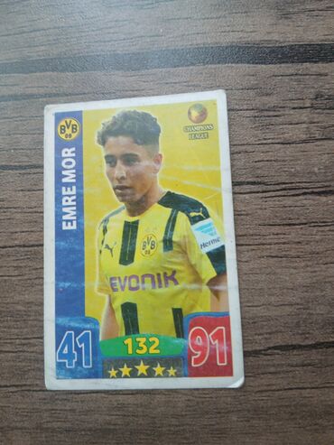 Kolleksiya kartları: Emre Mor futbol kartları kolleksiyası. Bu kartlar müxtəlif klublarda — 3