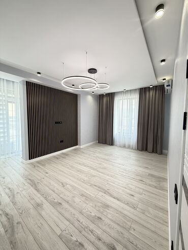 срочно связи переездом: 2 комнаты, 82 м², Элитка, 2 этаж, Дизайнерский ремонт