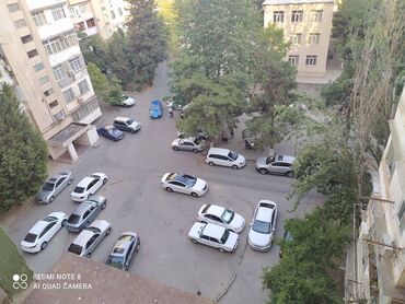 Uzunmüddətli kirayə mənzillər: Azadliq metrosunun medera hospitala yaxın 10 mertebeli binanın 7-ci — 6